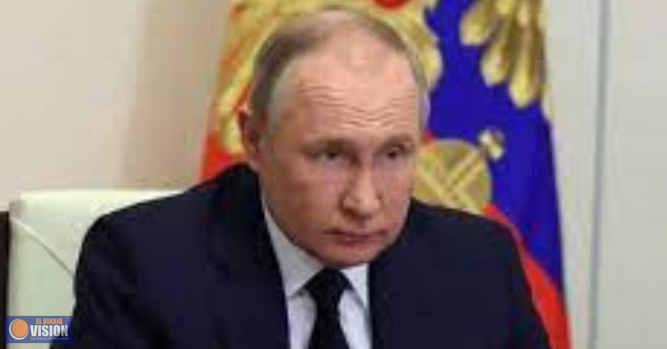 Vladimir Putin advierte con “ataque relámpago” a cualquier injerencia entre Rusia y Ucrania