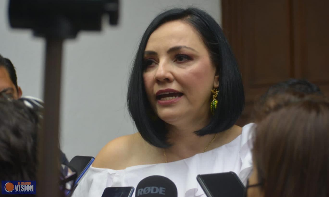 Llama Adriana Hernández a eliminar todo discurso de odio 