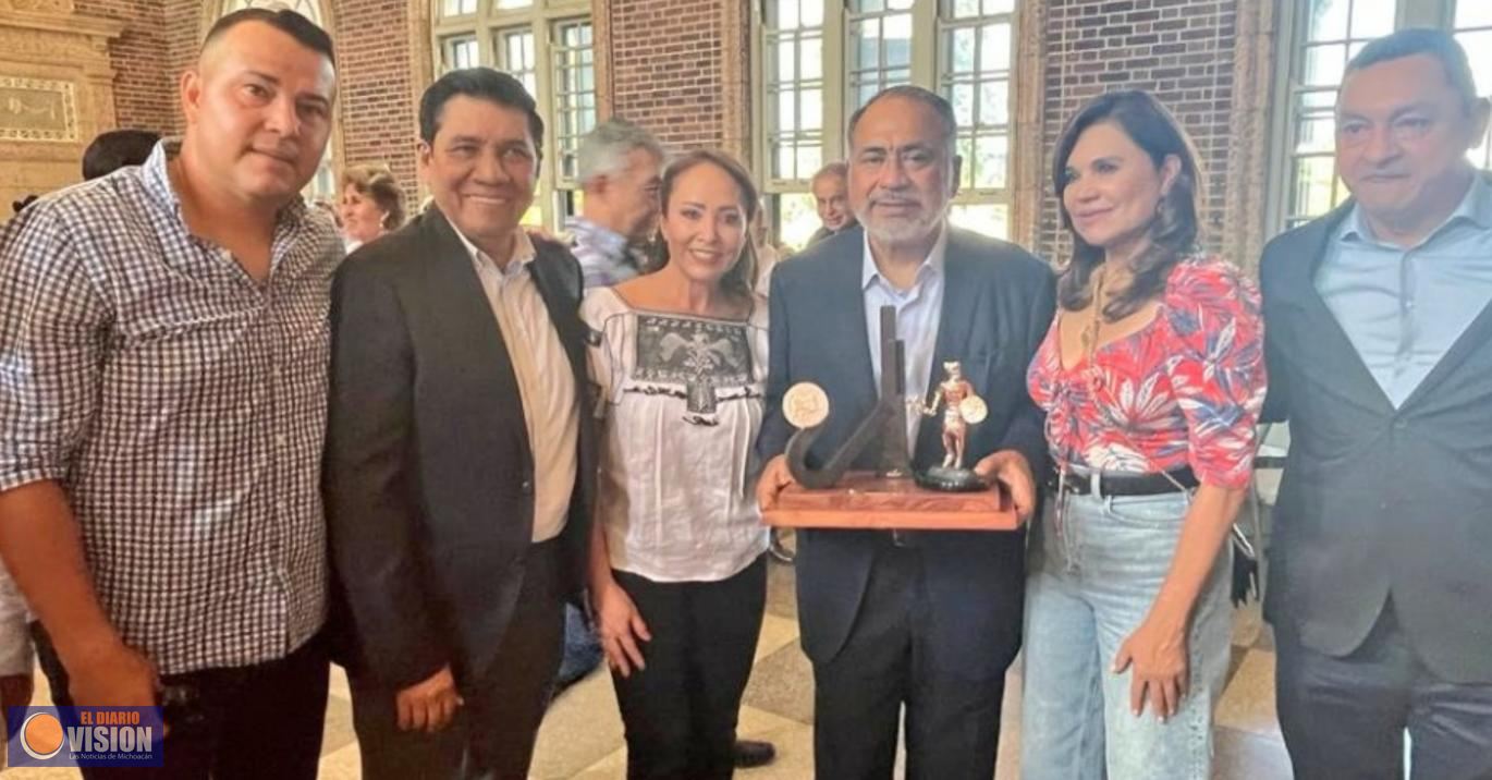 Blanca Alcalá encabeza encuentros  del PRI con Grupos de migrantes mexicanos en Chicago 