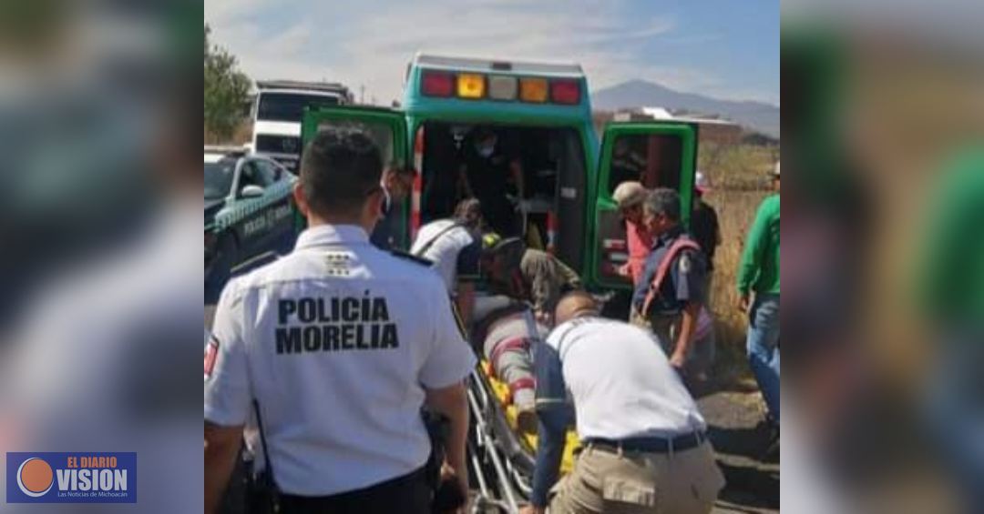 Policía Morelia atiende accidente en la Carretera Morelia - Cuto