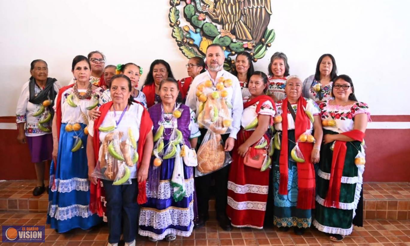 Asiste Alcalde León Balbanera a la celebración de los 100 años del Ejido de Tarejero