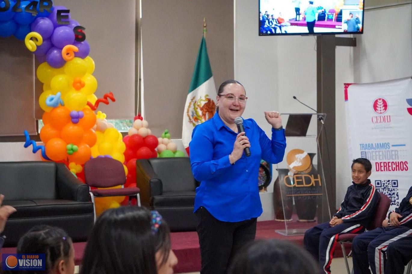 Taller de Empoderamiento para Niñas, Niños y Adolescentes Michoacanos por Presidenta de CEDH Jalisco