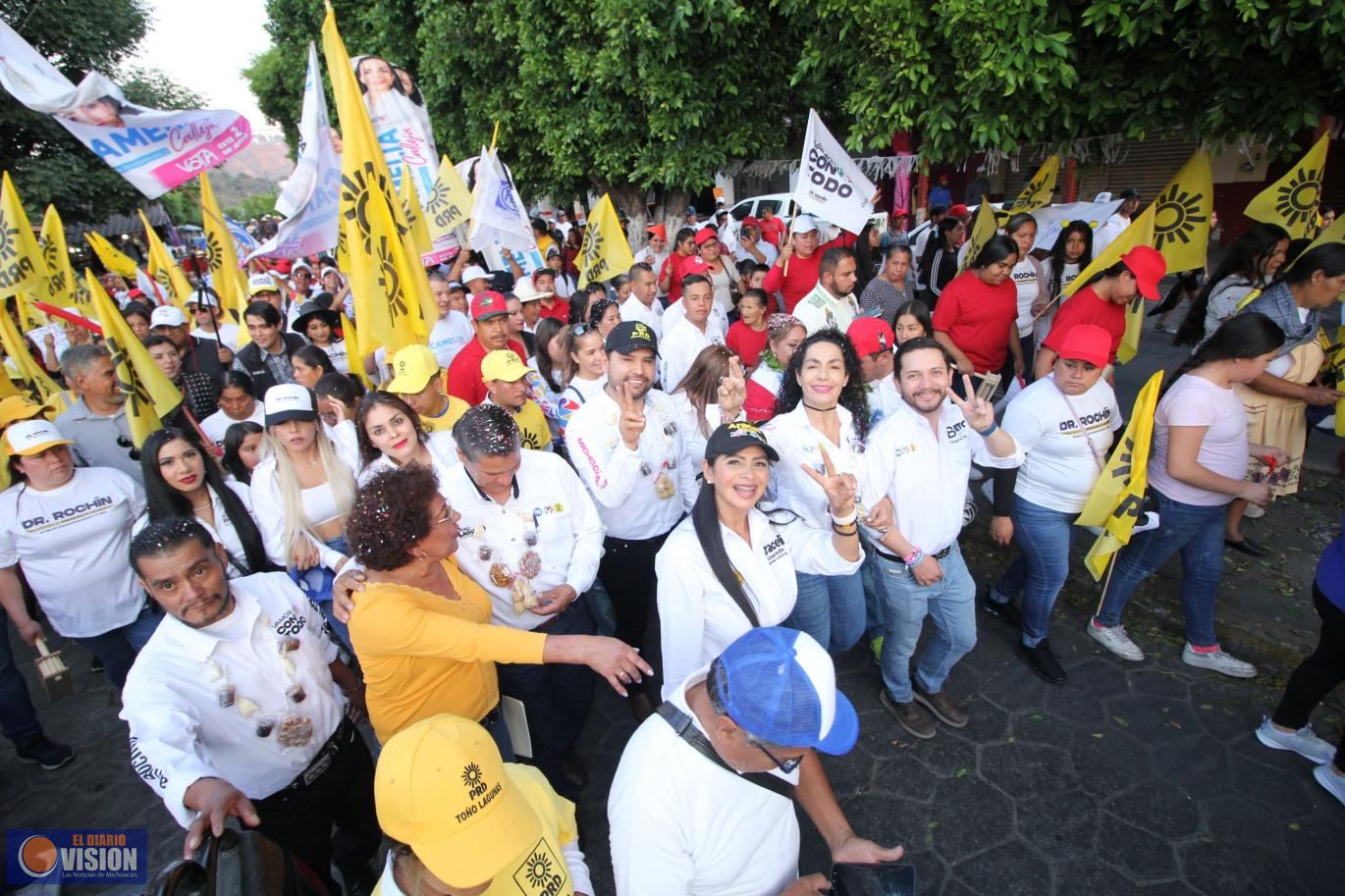 Desborda entusiasmo San Juan Nuevo Parangaricutiro frente a proyecto enarbolado de Araceli Saucedo