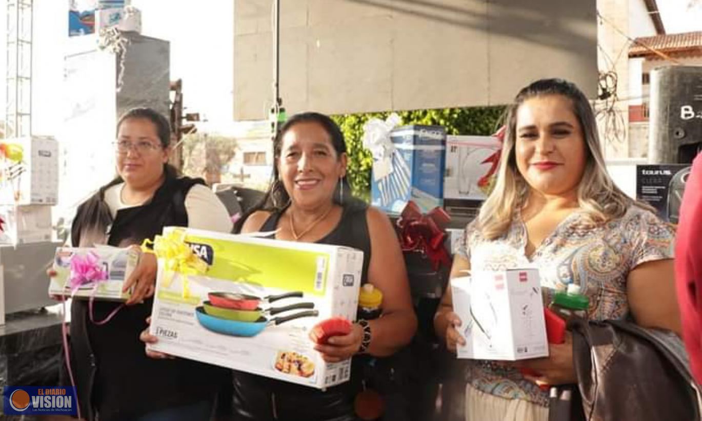 Gobierno Municipal y SDIF invita a festejar el Día de las Madres en Zacapu
