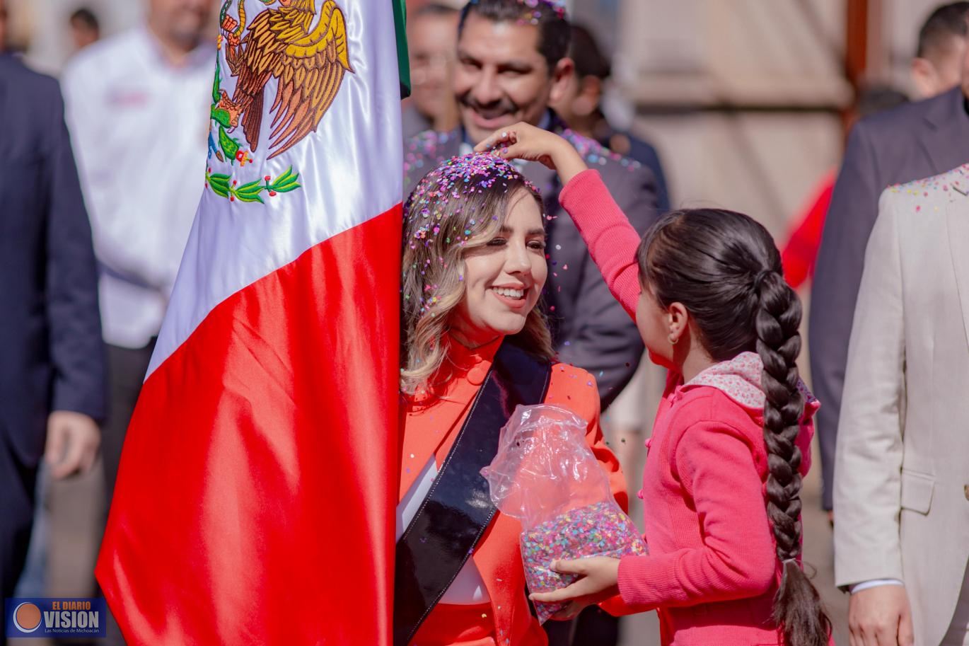 Dayana Pérez conmemora natalicio de Benito Juárez y celebran la llegada de la primavera 