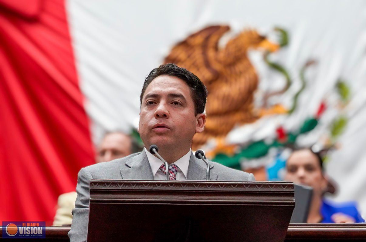 Presenta Iván Vera iniciativa de Ley de Juicio Político para fortalecer rendición de cuentas