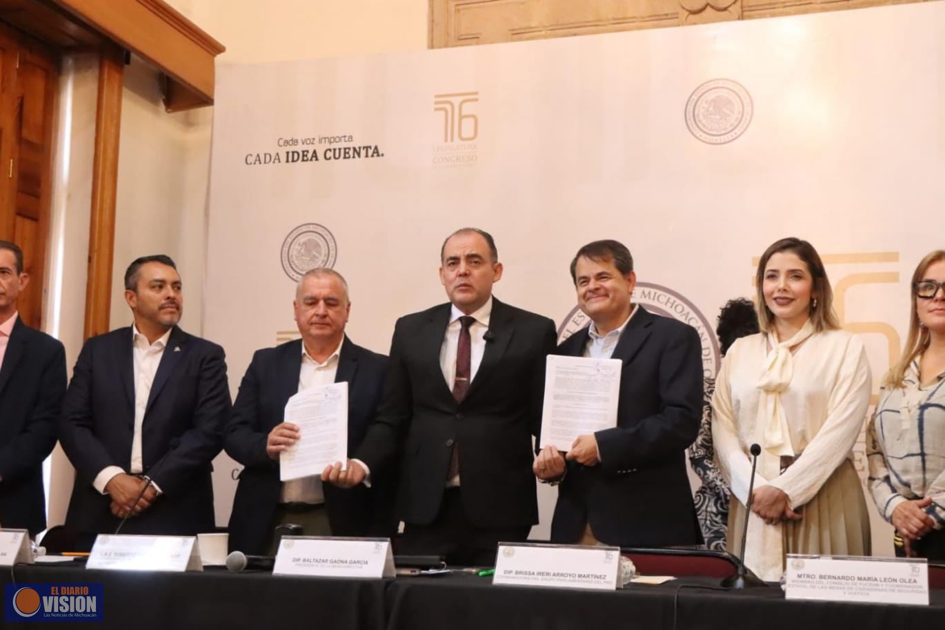 Respalda Brissa Arroyo iniciativa ciudadana relacionada a fortalecer las policías municipales