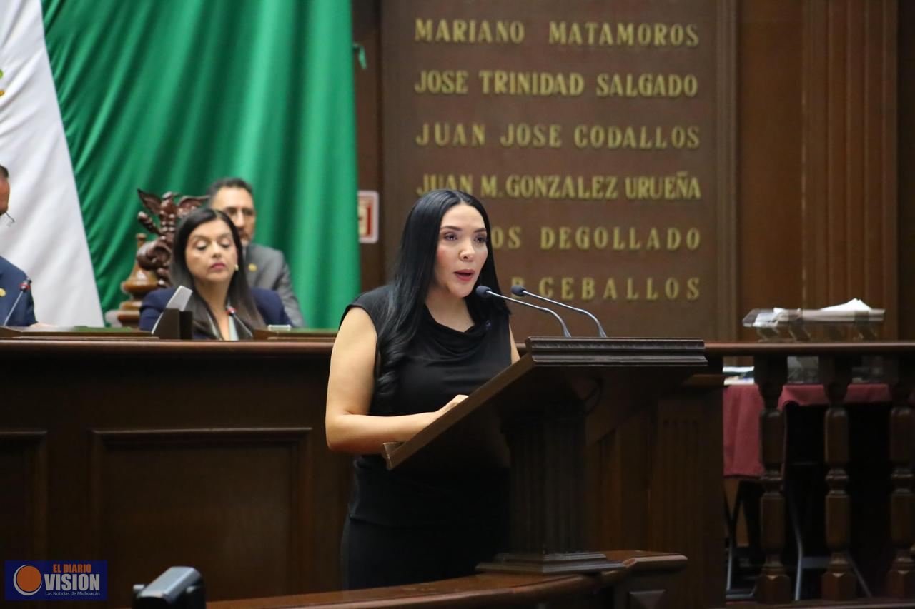Propone Adriana Campos autonomía para la Defensoría Pública en Michoacán