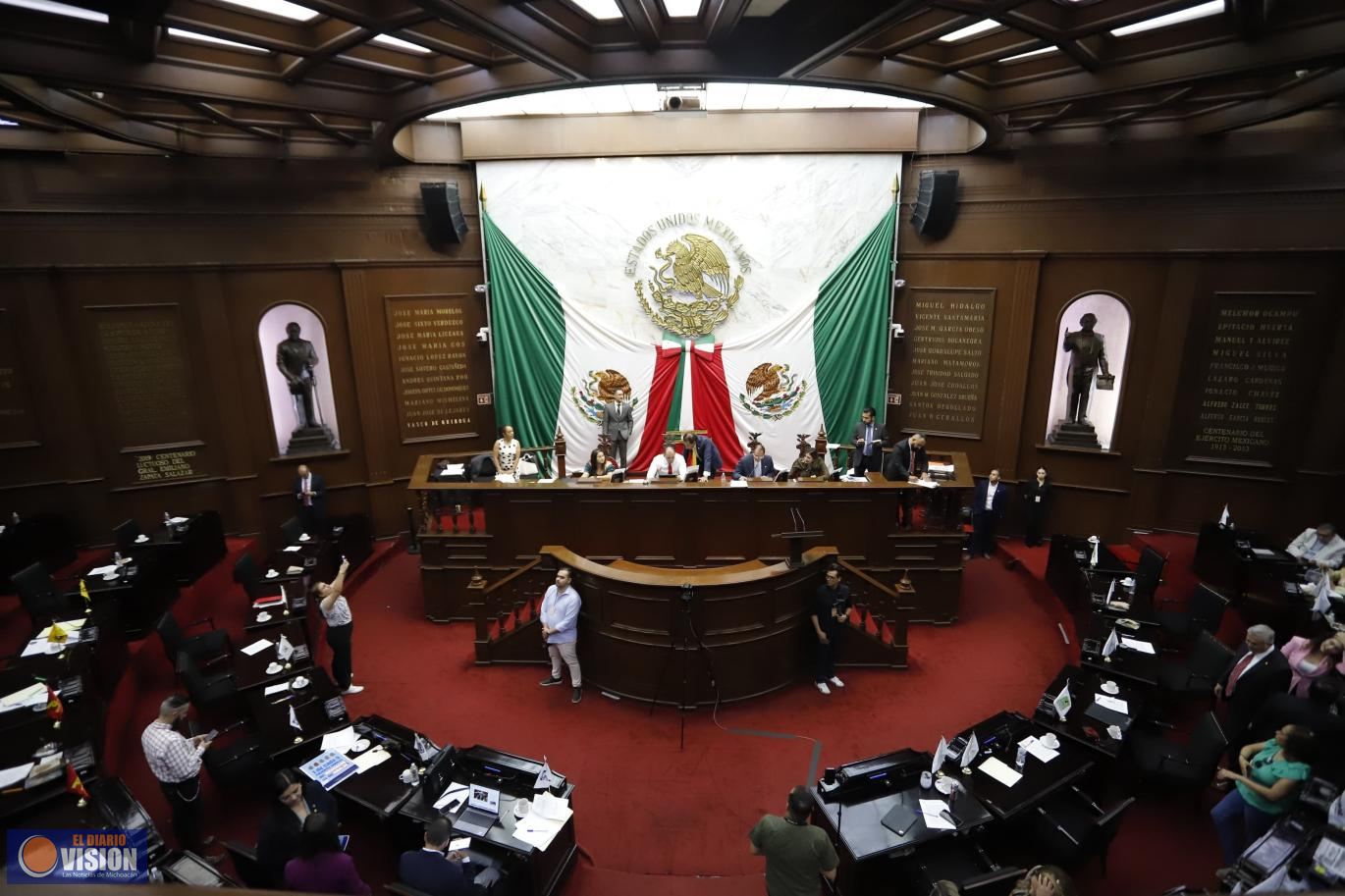 Congreso del Estado a favor de la prevención y detección oportuna de la enfermedad renal crónica