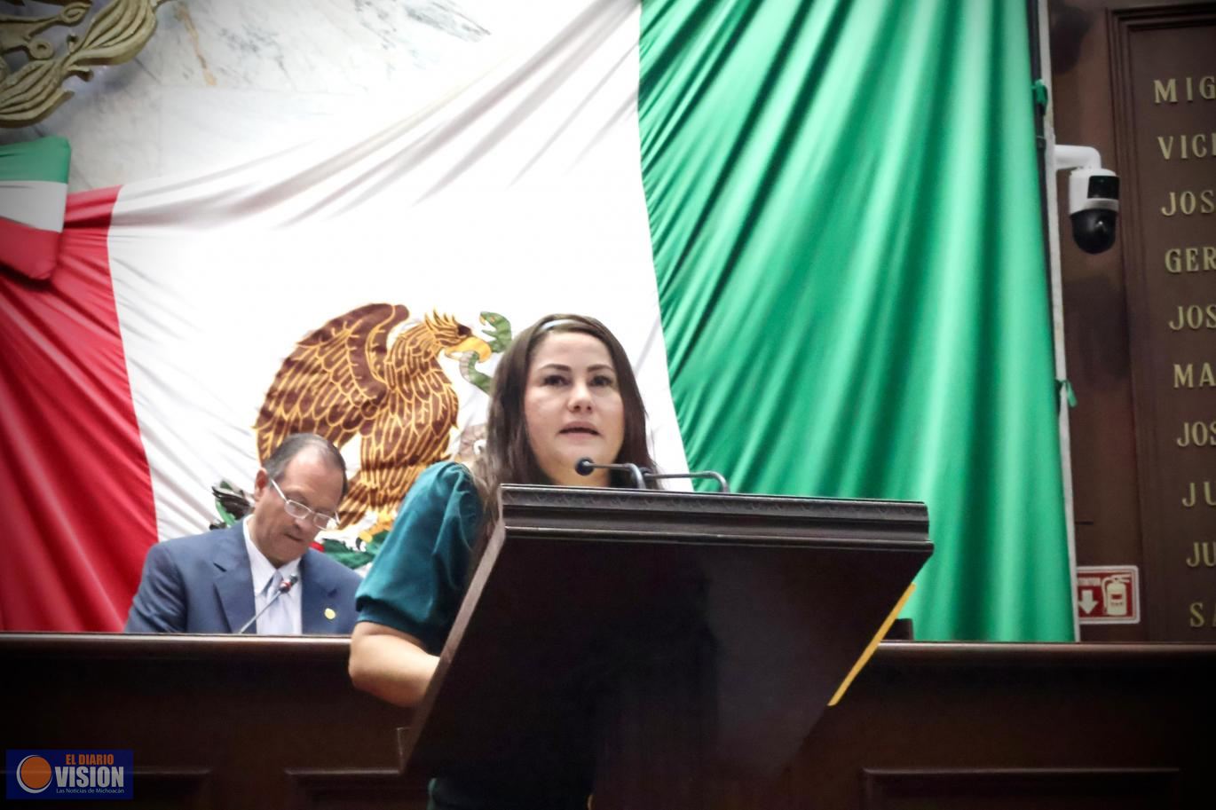 Jackie Avilés presenta iniciativa para fortalecer la protección contra la violencia familiar 