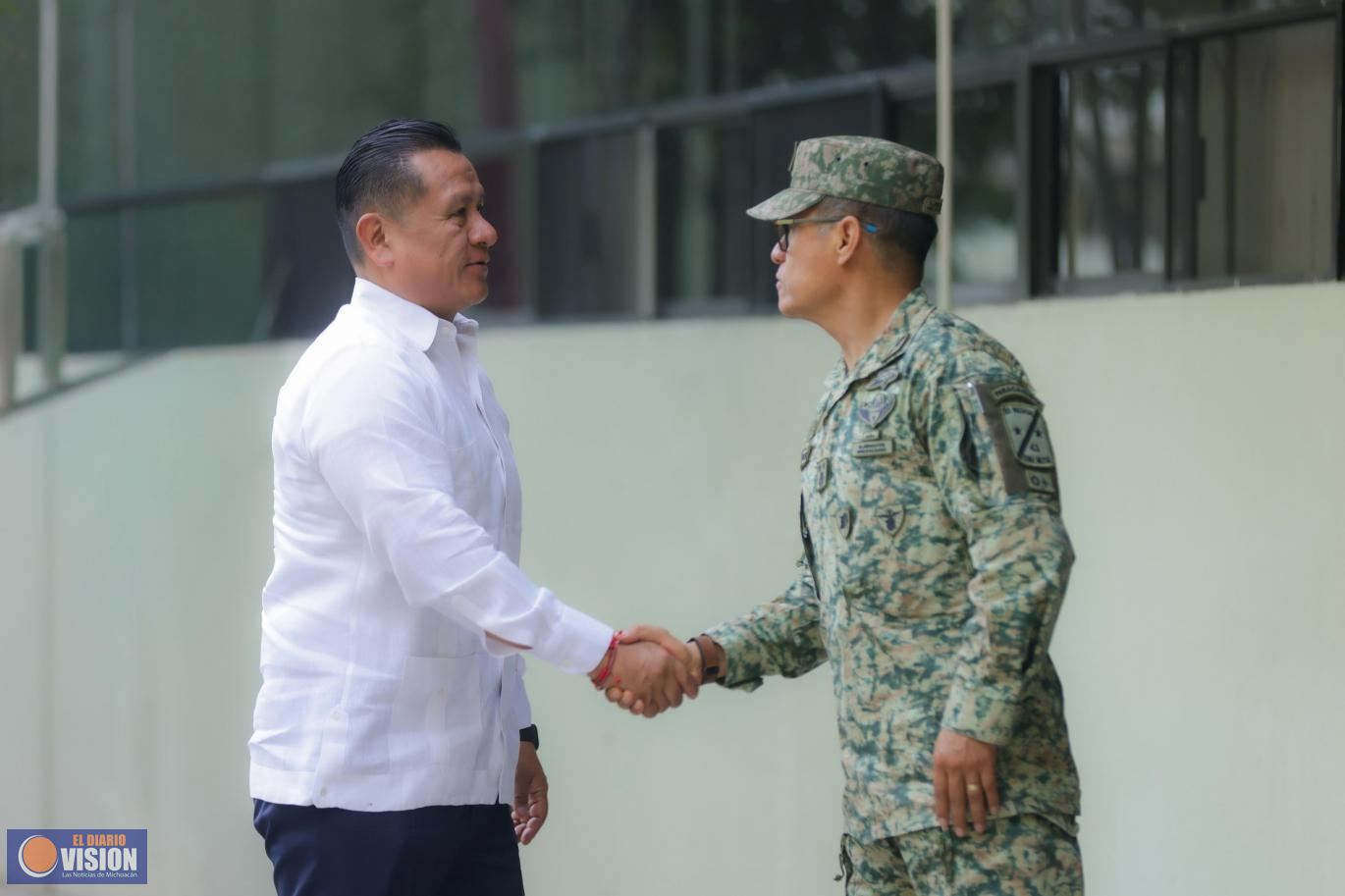 Fortalece Carlos Torres Piña, coordinación con fuerzas federales para lograr la paz en Michoacán
