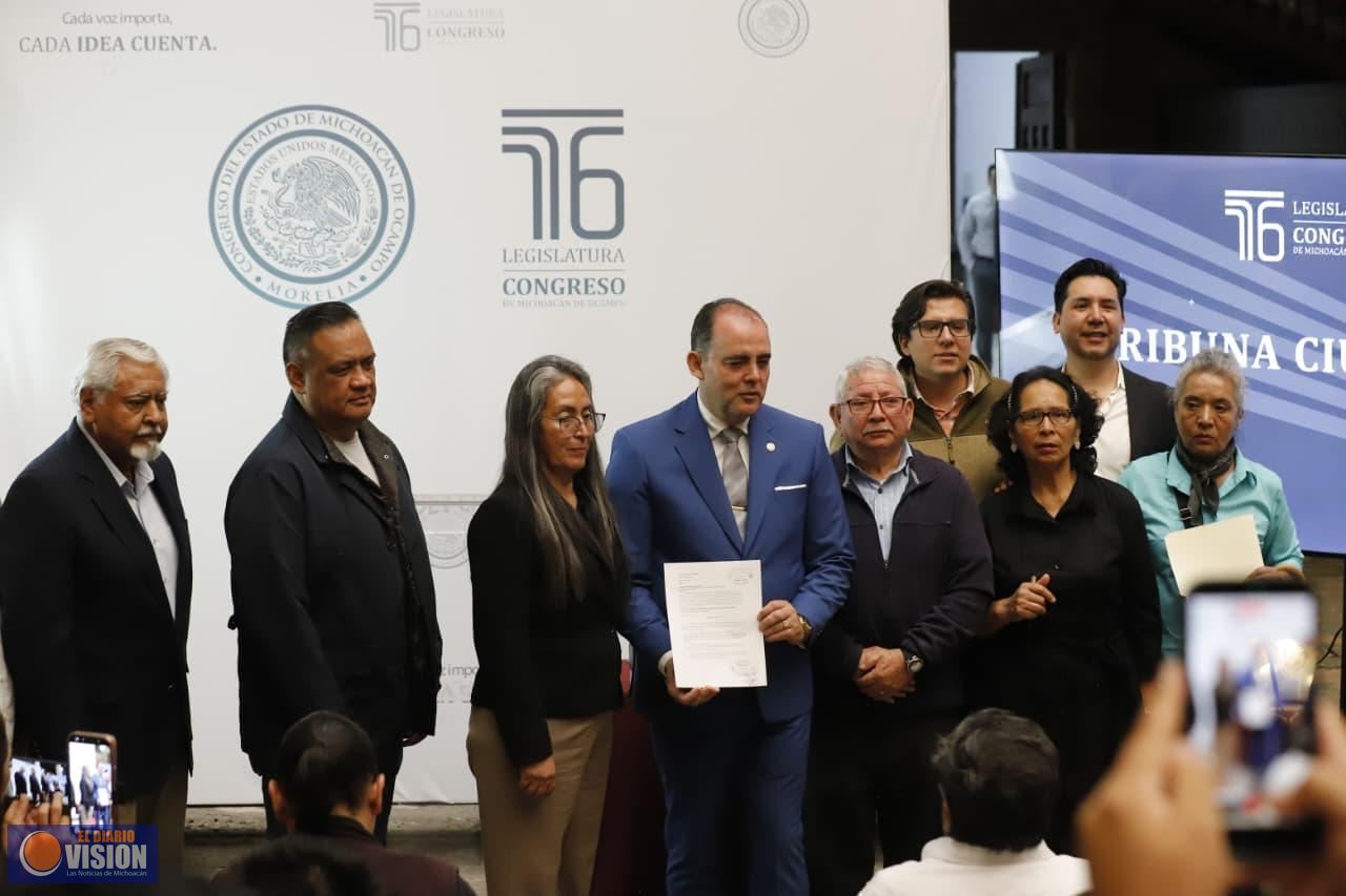 Recibe Congreso iniciativa para creación de Instituto Michoacano para Fortalecer a la Familia