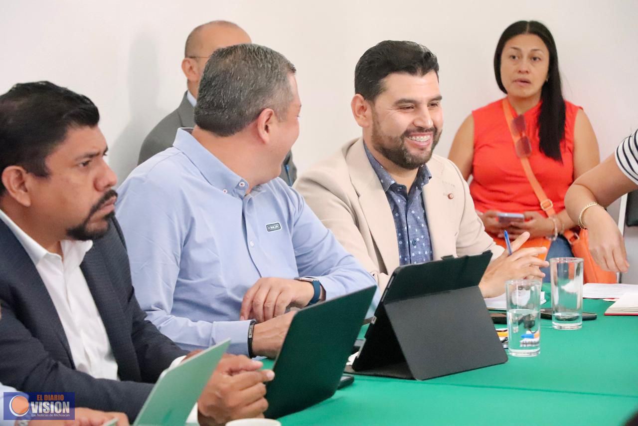 Octavio Ocampo plantea reforma para “fortalecer la democracia y frenar  injerencia criminal”