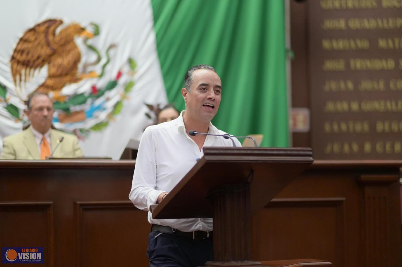 Propone Juan Pablo Celis que ningún funcionario gane más que la Presidenta de la República