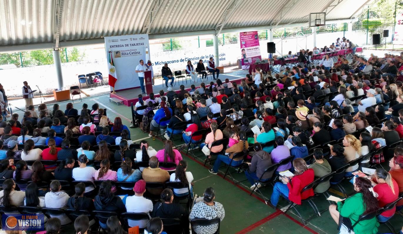 Familias de todo el estado reciben apoyo de la Beca Rita Cetina: SEE