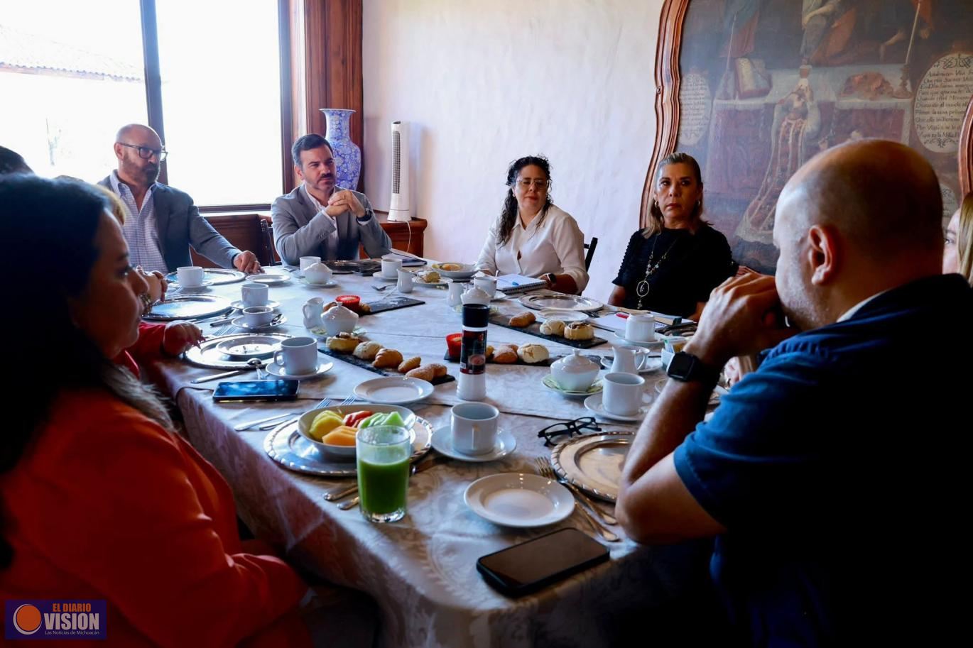 Yankel Benítez se reúne con hoteleros para fortalecer el turismo en Morelia 