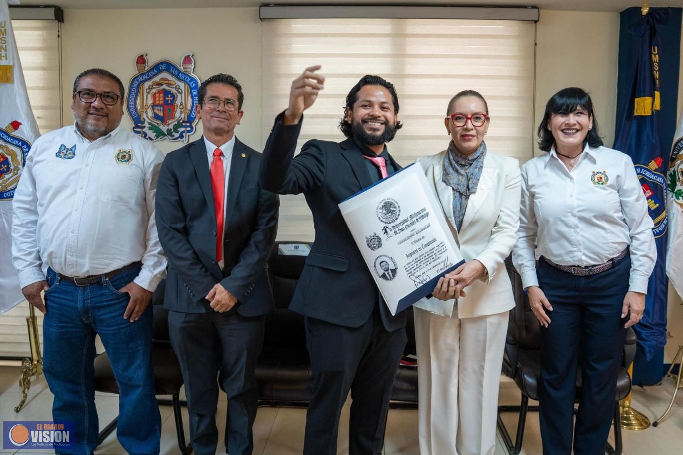 Rotundo éxito, programa de disminución de costo de titulación de la UMSNH