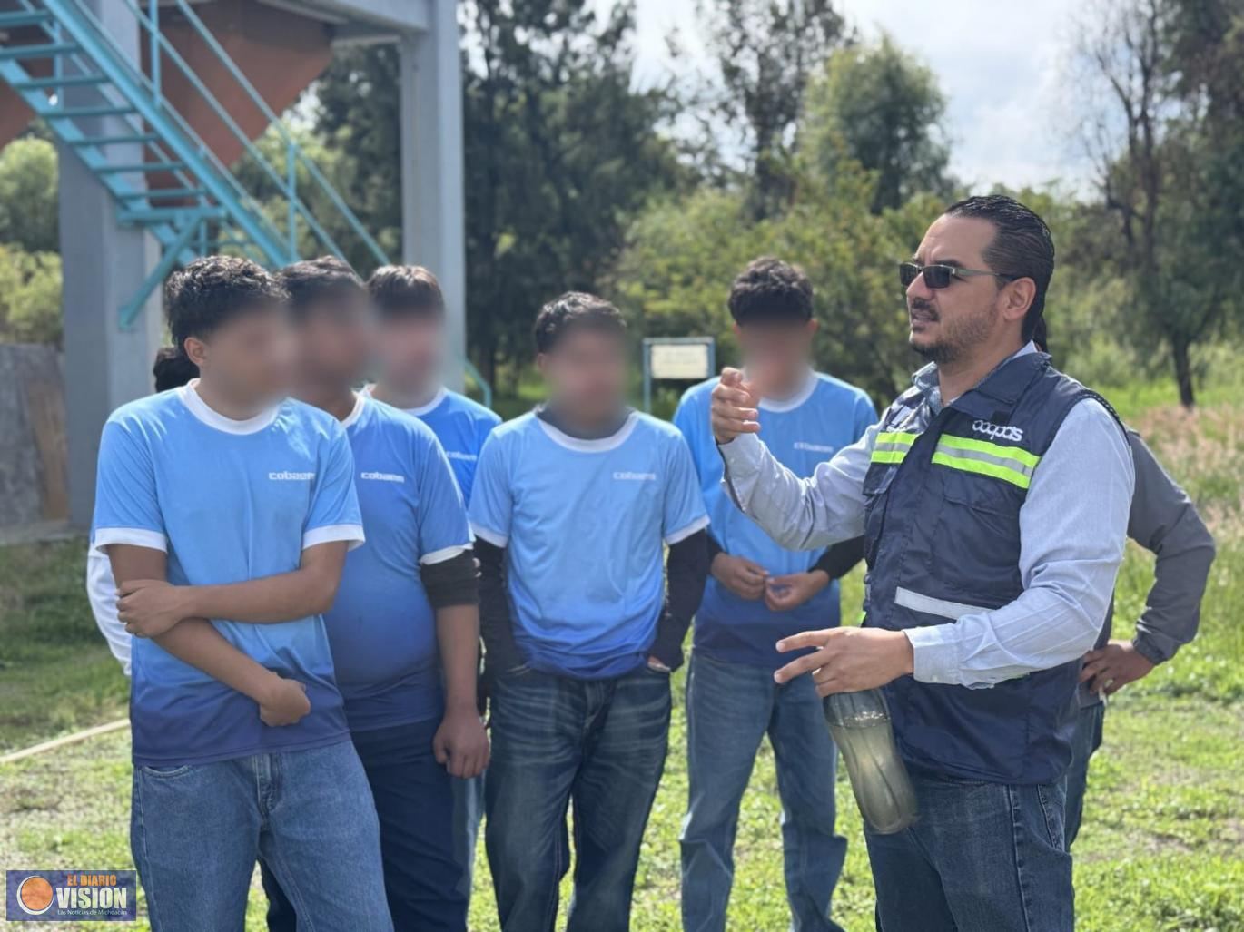 Adolfo Torres fortalece la cultura del agua con estudiantes del Cobaem