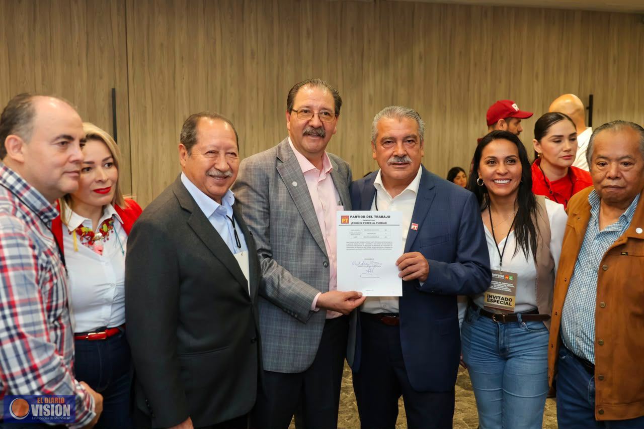 PT entrega a Raúl Morón el nombramiento como Coordinador de Afiliación en Michoacán