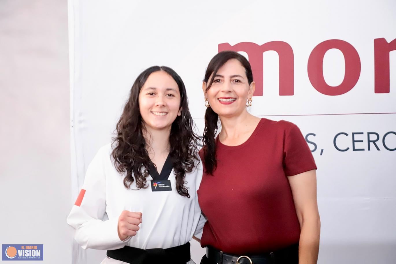 El deporte construye comunidad: Gaby Molina