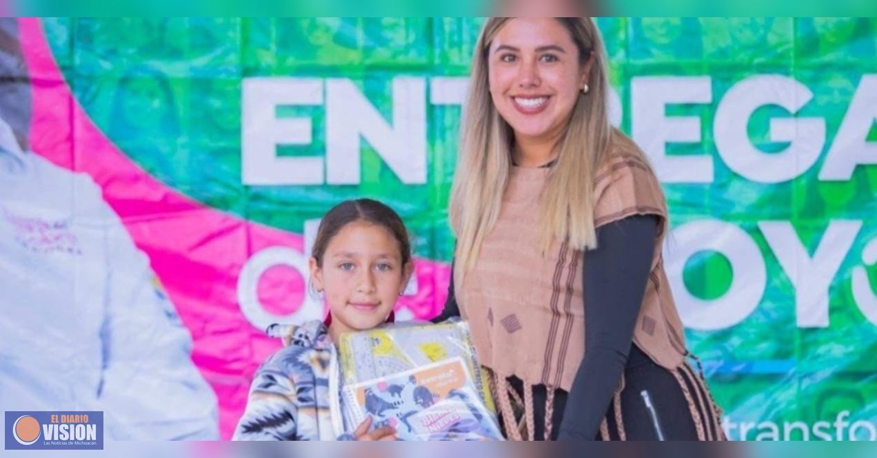 Dayana Pérez encabeza entrega masiva de útiles y mochilas