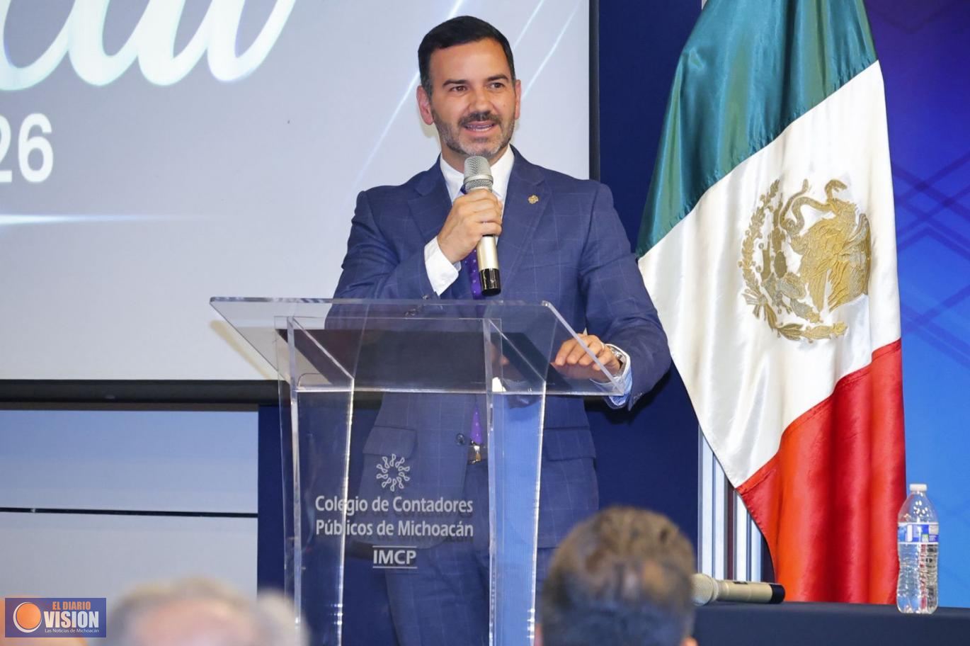Yankel Benítez da la bienvenida al Magno Evento Fiscal 2026