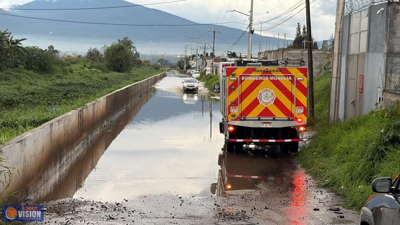Brigadas municipales atienden reportes por fuerte lluvia en Morelia