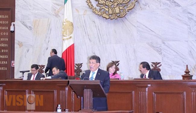 Presentan diputados iniciativa para la Atención de la Homofobia en Michoacán