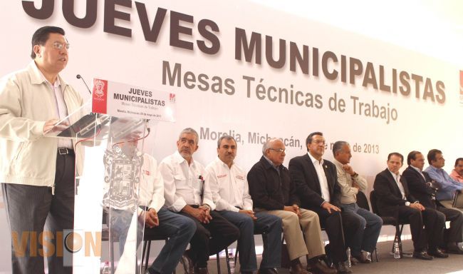 Destaca Aldo Macías vocación municipalista de Jesús Reyna García