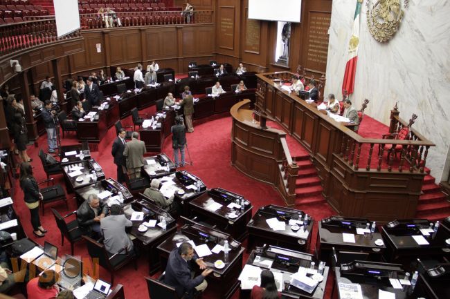 Legisladores priístas reiteran que se debe atender situación de estudiantes michoacanos en Cuba