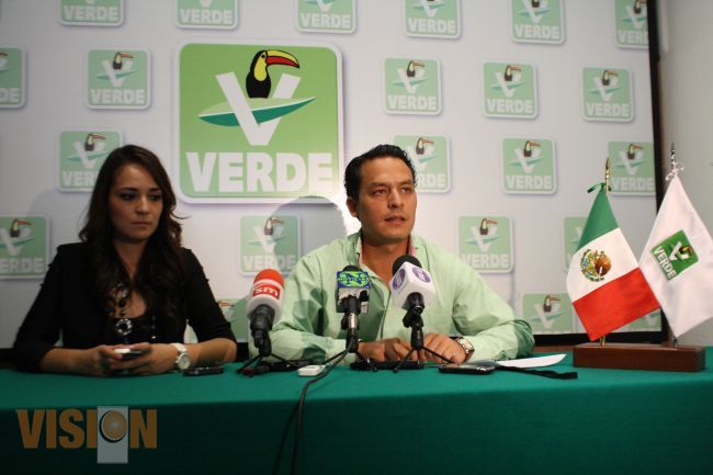 El Dirigente del PVEM sostiene reunión con los Comités de Vista Hermosa, Pátzcuaro y Ocampo
