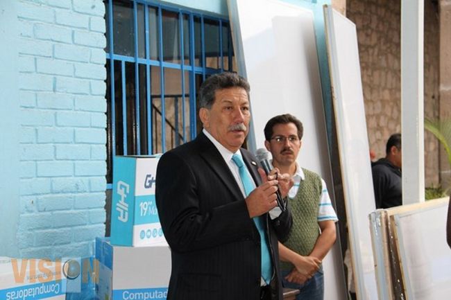 La educación de calidad, un derecho constitucional: Sarbelio Molina