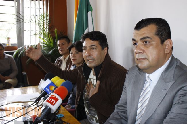 Al alterar las cifras de la deuda, el gobierno del PRI está violando la ley: PRD