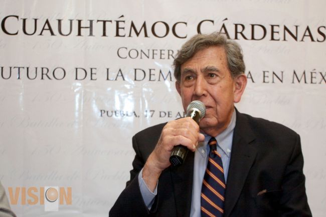 Congreso de Michoacán otorgará Presea Bicentenario a Cuauhtemoc Cárdenas