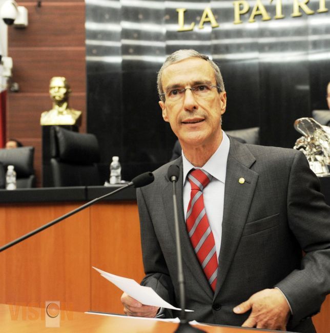 Aprovechemos época de acuerdos para dar pasos en democracia: González Morfín