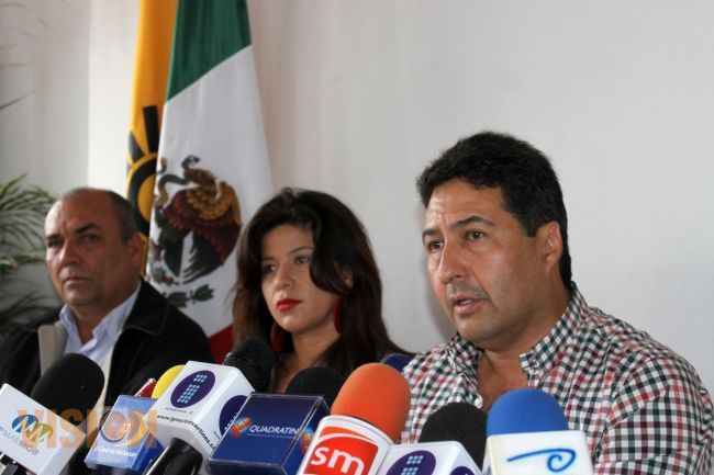 El PRD Michoacán será un actor protagonista en la defensa del petróleo: Báez Ceja
