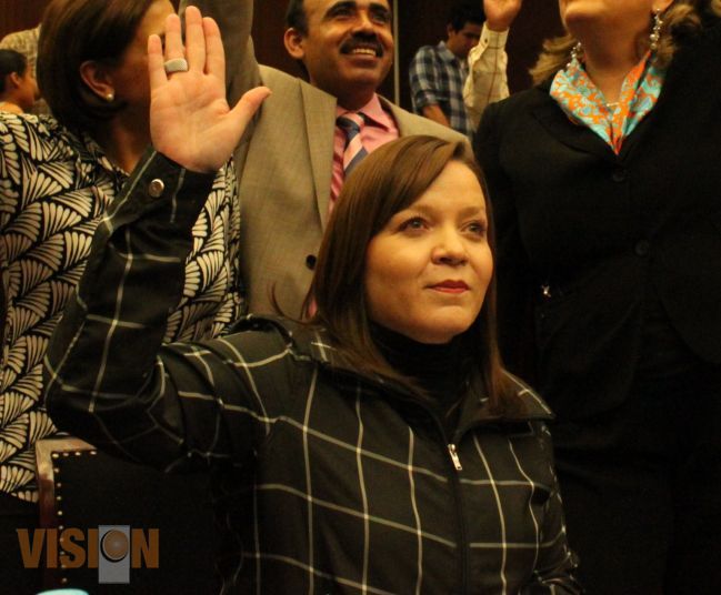 Aprobación de Laicidad en Constitución del Estado permitirá garantizar derechos humanos: Laura G.