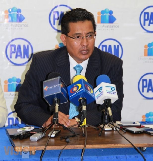 Gobierno del Estado, rehén de normalistas y de la CNTE: PAN.