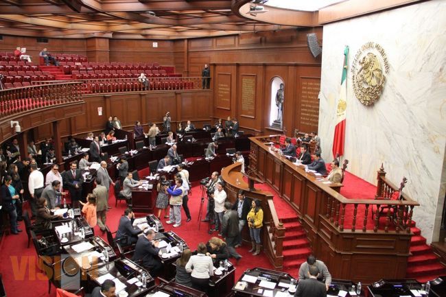 Designan a Marco Vinicio Aguilera como Procurador de Michoacán