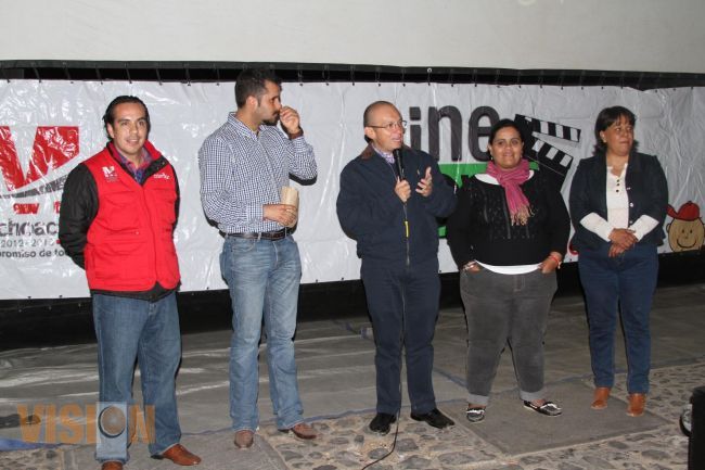 Entregan Sepsol y Ayuntamiento apoyos del Fonden en Contepec