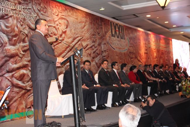 Rinden su Segundo Informe el Grupo Parlamentario del PRI 