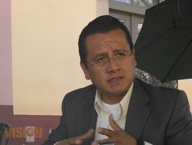 PRD jatsiiti menderu exeantani porheechani ini irechikuaru anapuechani: Carlos Torres Piña