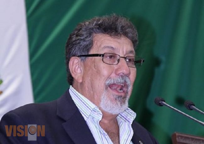 Presenta Sarbelio Molina iniciativa  que regula el servicio de transporte escolar