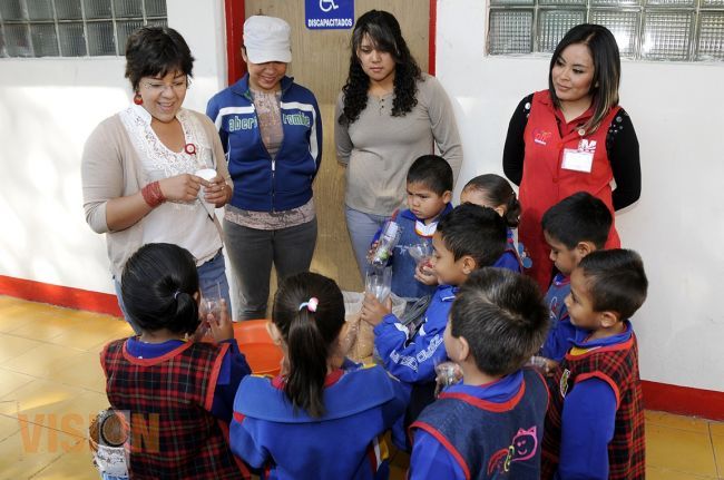 Sistema DIF Michoacán opera huertos escolares en los CADI´S.