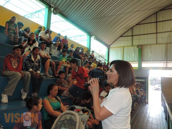 Promueve la diputada Socorro Quintana el deporte, cultura y lectura en curso de verano