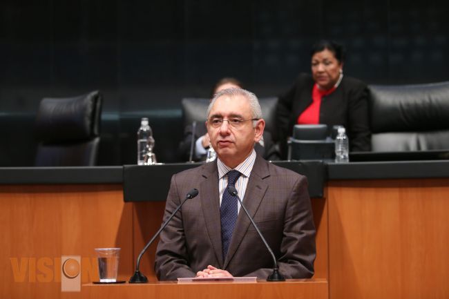 Campesinos serán los primeros beneficiados por la Reforma Energética: Salvador Vega.