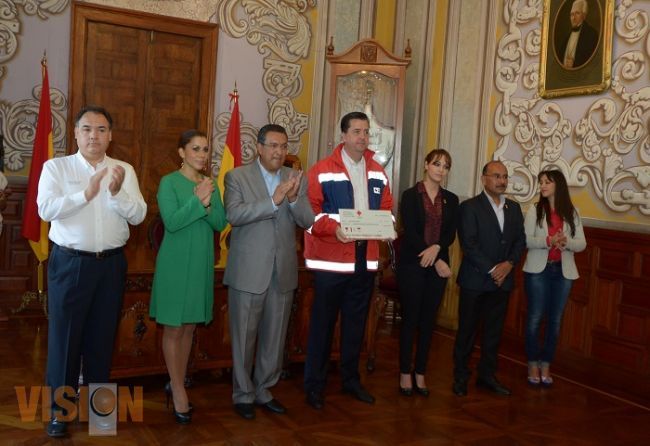 Ayuntamiento Moreliano dona 250 mil pesos a la Cruz Roja 