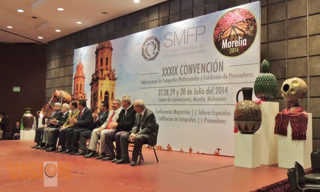 Inauguran la XXXIX Convención Internacional de Fotógrafos en Morelia.