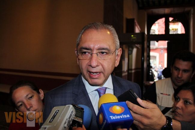 Gobierno hace caso omiso a irregularidades en administración estatal y licitaciones: Vega Casillas