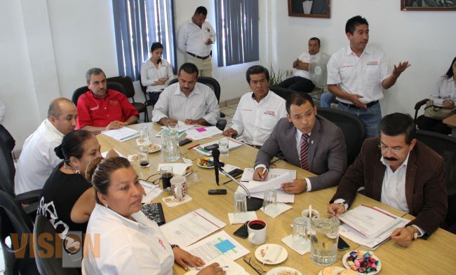 Ayuntamiento de Uruapan no plantea aumento de impuestos para 2015